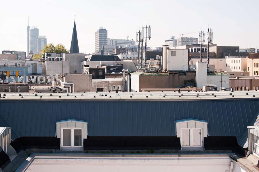 Historisches Gebäude in klassischem Stil, Am Porscheplatz 7, 45127 Essen